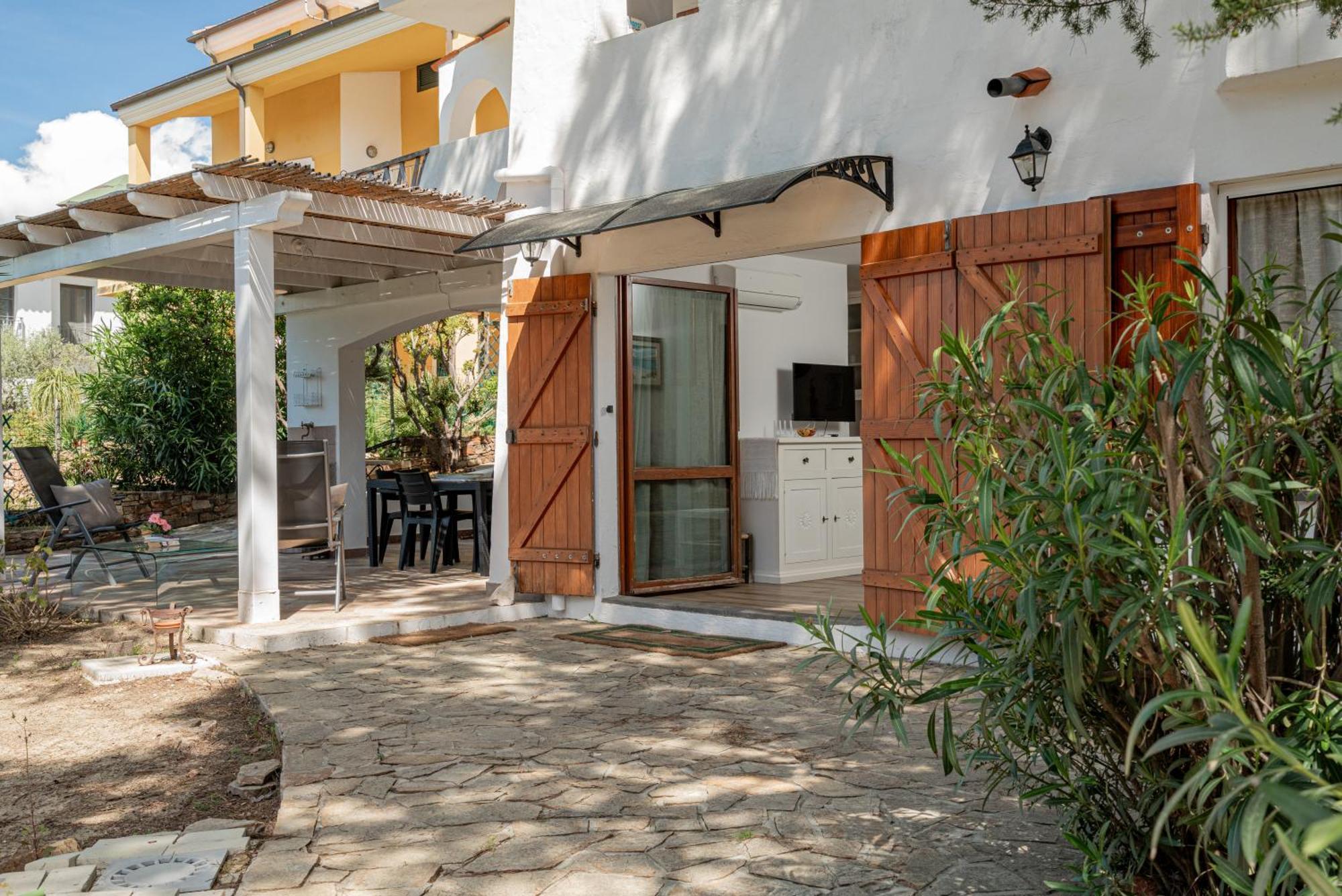Casa Donatella, In Riva Al Mare! Villa Кала Либерото Екстериор снимка