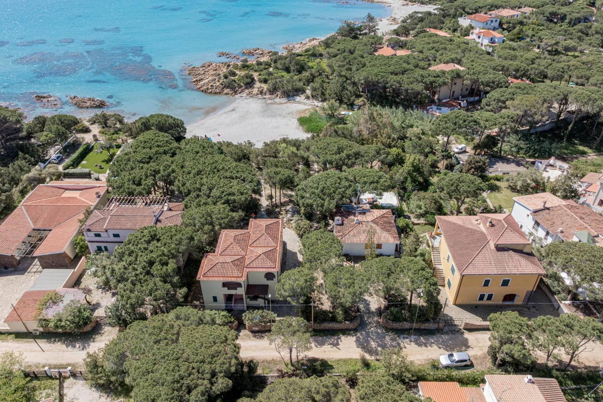 Casa Donatella, In Riva Al Mare! Villa Кала Либерото Екстериор снимка